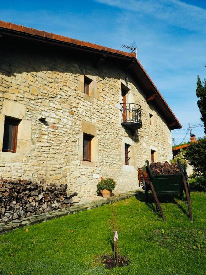 Casa Laureles Hinojedo